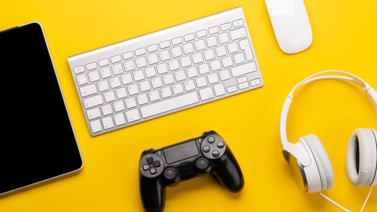 The 5 Gadgets for Online Gaming