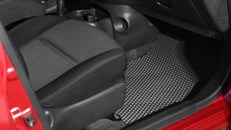 Invest in Car Mats UK for Long-Lasting Protection and Easy Cleaning