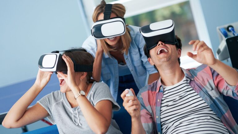 Traveling Virtually: How Virtual Reality Is Changing How We Explore the World