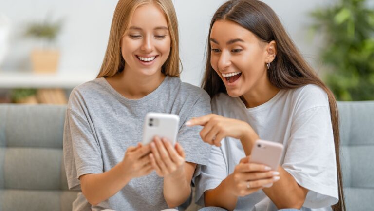 The AI Photo Editor for Mobile Devices The AI Photo Editor for Mobile Devices